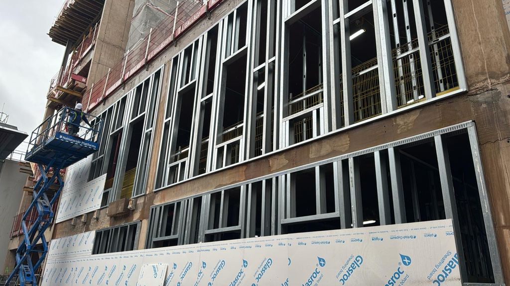 SFS infill framing around window openings